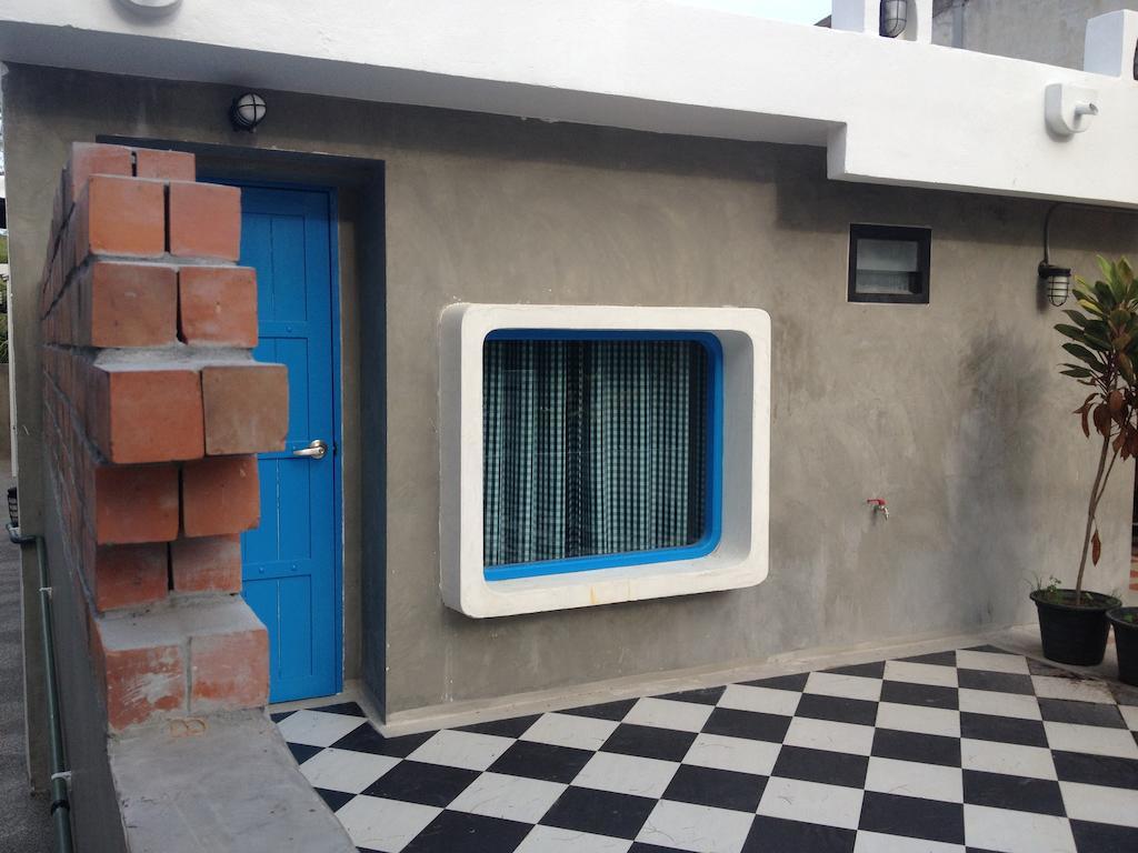 De Sea Almond Hotell Chumphon Exteriör bild