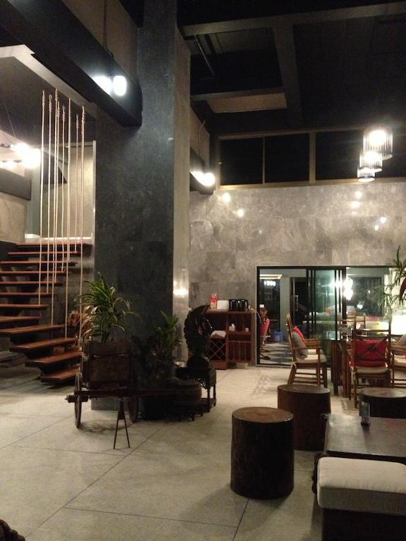 De Sea Almond Hotell Chumphon Exteriör bild