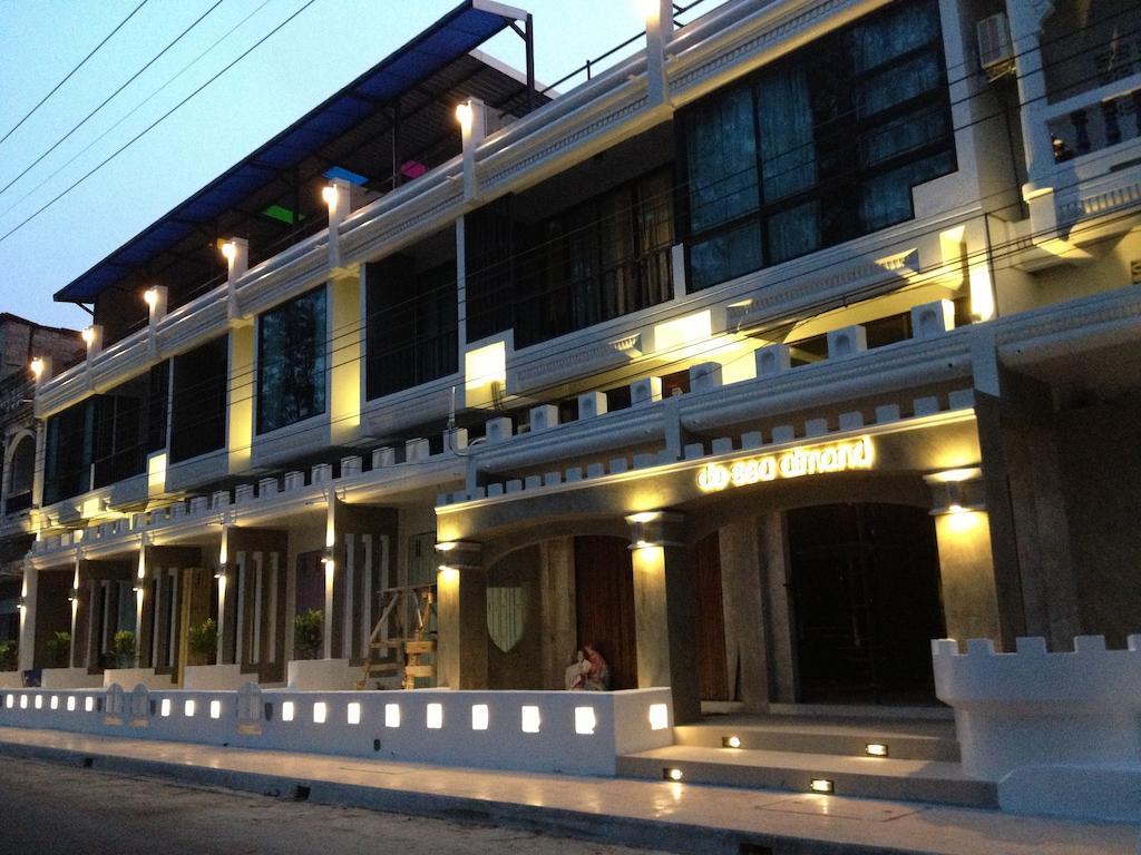 De Sea Almond Hotell Chumphon Exteriör bild
